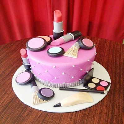 "Designer Makeup kit Cake HS3 -3kgs (Bangalore Exclusives) - Click here to View more details about this Product